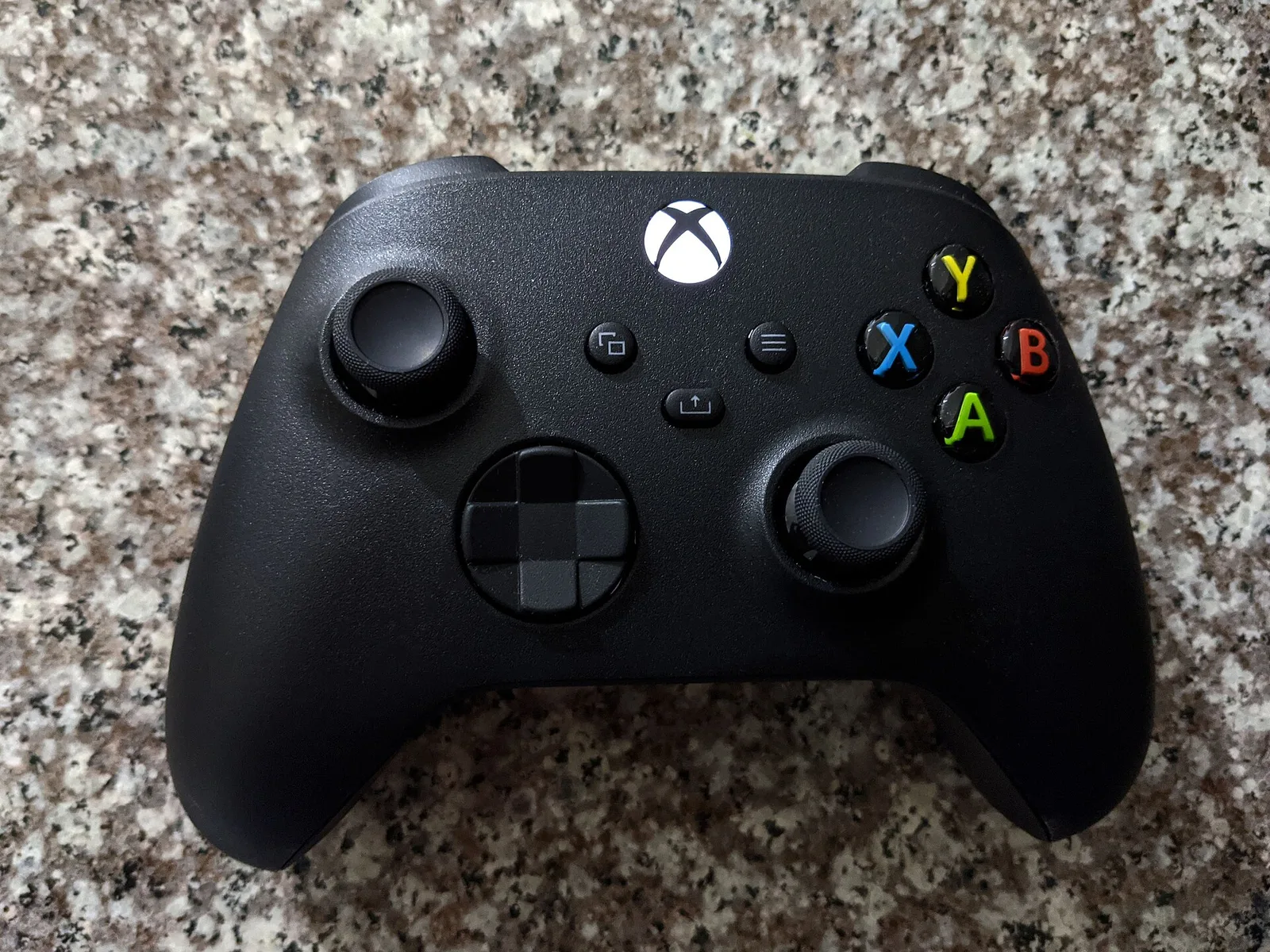 Xbox Nano Controller und Game Pass im Oktober 2026: Alle Neuheiten